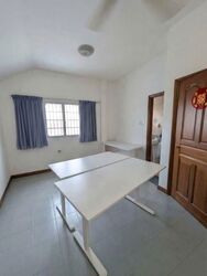 Happy Avenue East (D13), Terrace #549079811